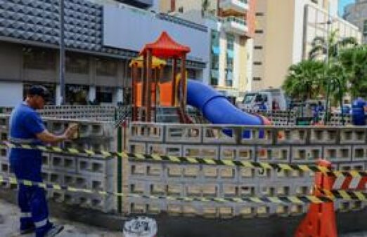 Parquinho da Praça Higino Pio recebe obras de revitalização