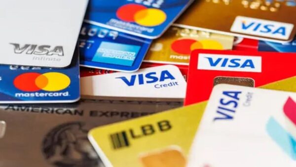 Cartões de crédito para negativados: 10 opções fáceis em 2025