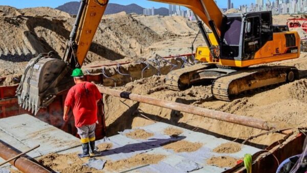 Balneário Camboriú detalha obra de Macrodrenagem na Rua 1301