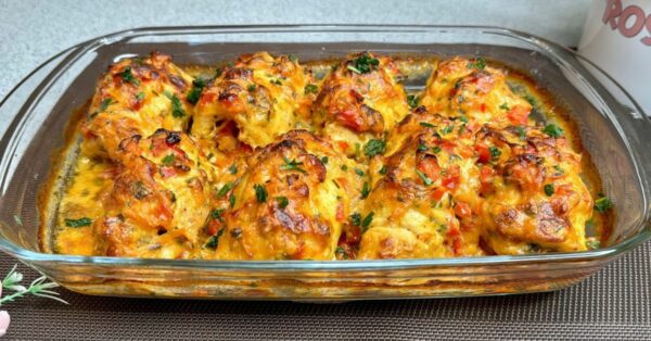 Peito de Frango Recheado no Forno com Queijo e Ervas