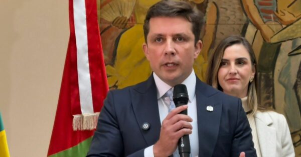 Fabrício Oliveira é nomeado Secretário de Estado do Planejamento de Santa Catarina