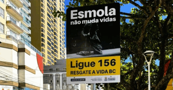 Balneário Camboriú reforça campanha contra esmolas nas ruas