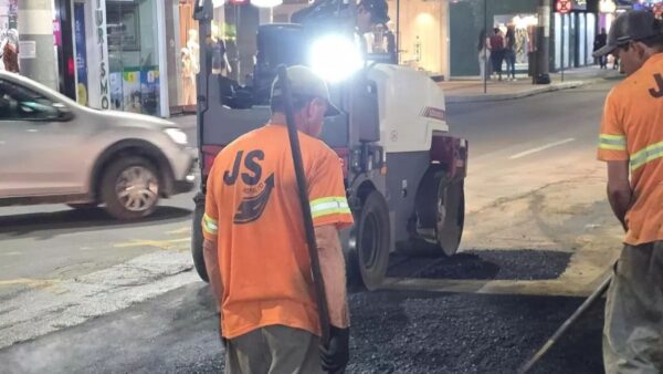 Obras da Emasa alteram trânsito e abastecimento em Balneário Camboriú nesta segunda