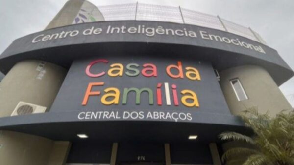 Balneário Camboriú oferece aulas gratuitas de espanhol em dois bairros