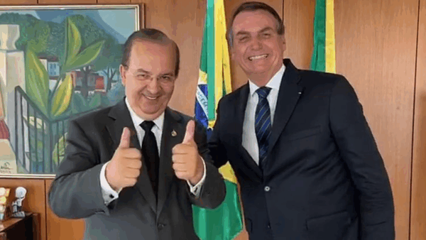 Moraes autoriza visita de governador de SC a Bolsonaro