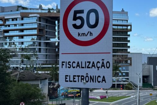 Balneário Camboriú ativa radares de velocidade em período educativo