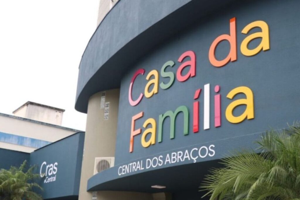 Curso gratuito de oratória para adolescentes abre inscrições em Balneário Camboriú