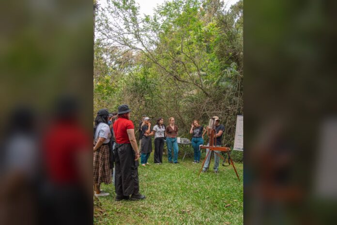 Oficina de artes visuais no parque Raimundo Malta em BC