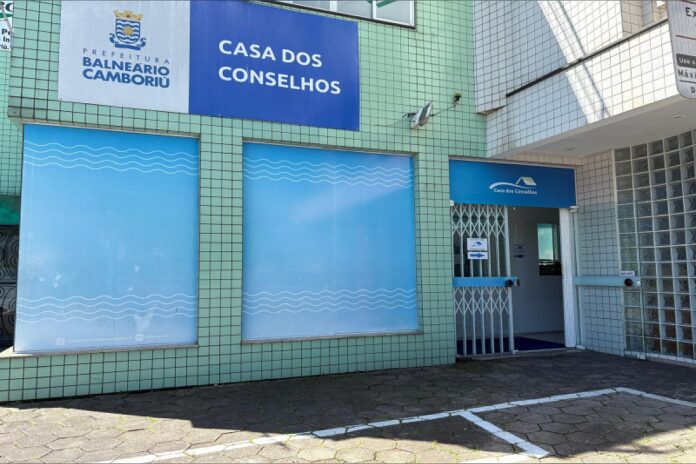 SIME de BC abre semana com 235 vagas de emprego disponíveis