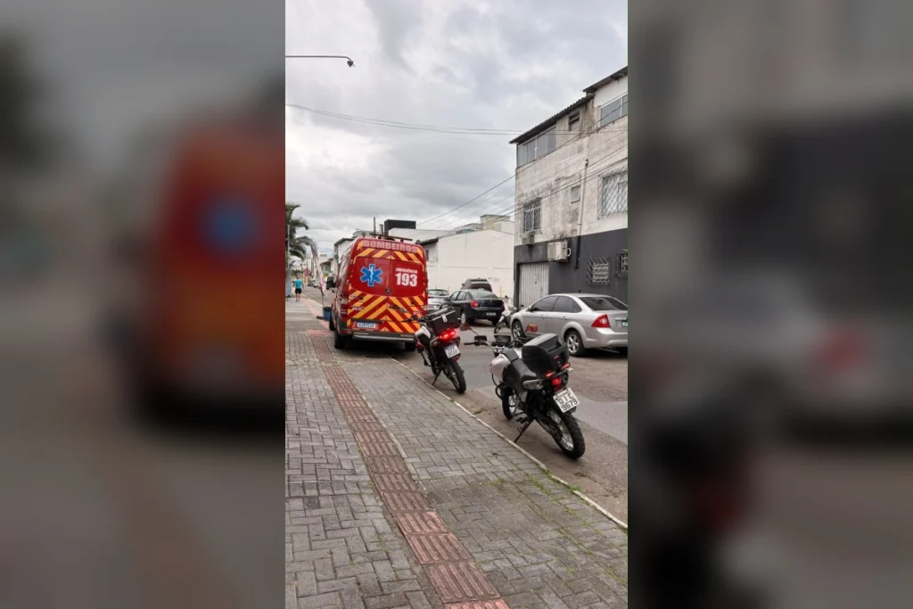 Carro colide com bicicleta na 3ª Avenida em BC com ferido