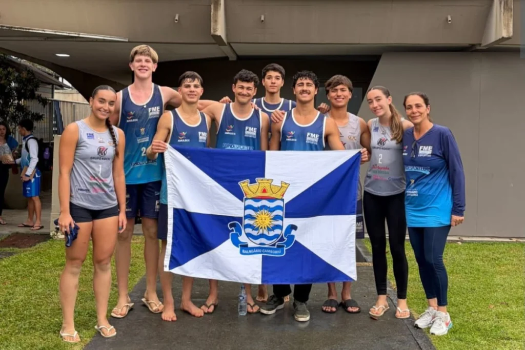 Dupla de BC conquista bronze no Circuito Catarinense de Vôlei de Praia