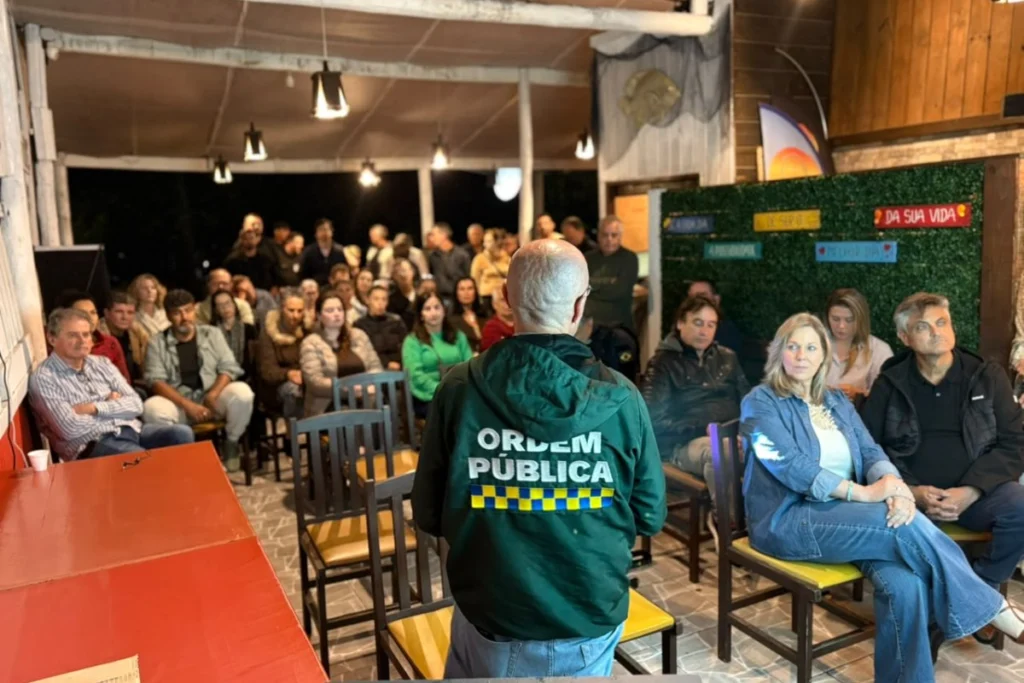 Reunião em Taquaras discute segurança e trânsito
