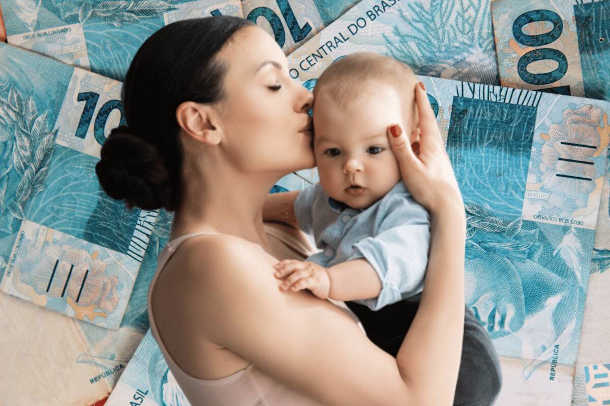 Novo Auxílio de R$ 300 para Mães Solteiras