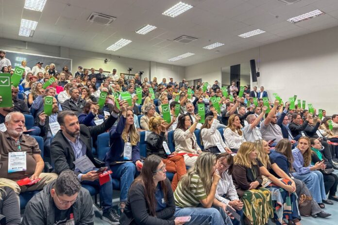 Votação do Plano Diretor de BC é suspensa e continua dia 6