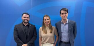 Prefeita de Balneário Camboriú discute parceria com representante da OMT