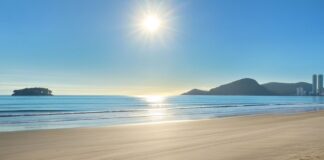 Sol predomina e final de semana será de calor em Balneário Camboriú