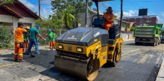 Balneário Camboriú instala novas lombadas e faixas elevadas