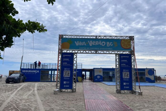 Centro de Controle Operacional inicia atendimento na Praia Central de BC