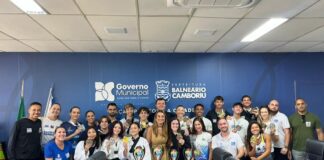 Atletas de Balneário Camboriú destacam apoio municipal após conquistas em 2025