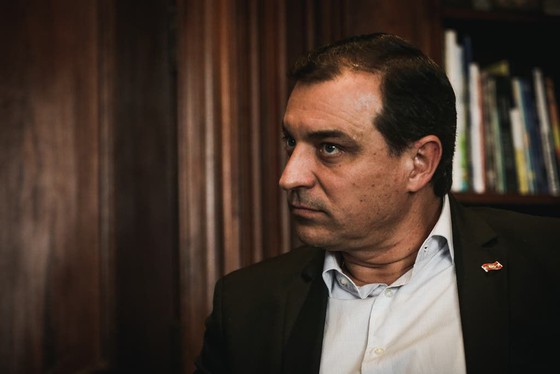 Ativista político protocola pedido de impeachment de Carlos Moisés | SC Hoje Notícias de Santa Catarina - SC HOJE